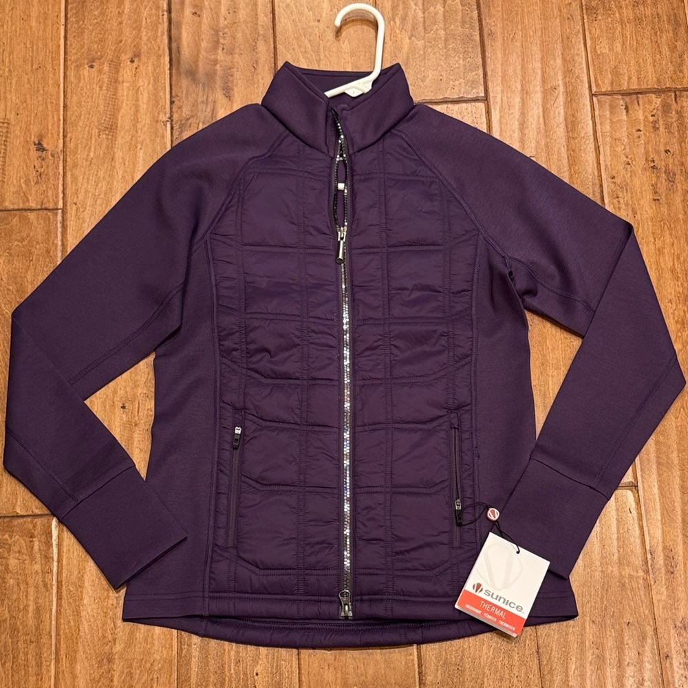 Sunice Thermal Jacket.  Women's Deep Purple / BlackBerry Jacket NWT Size XS